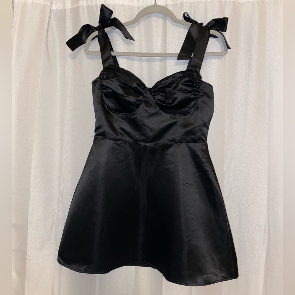 Lucy In The Sky Neila Satin Dress